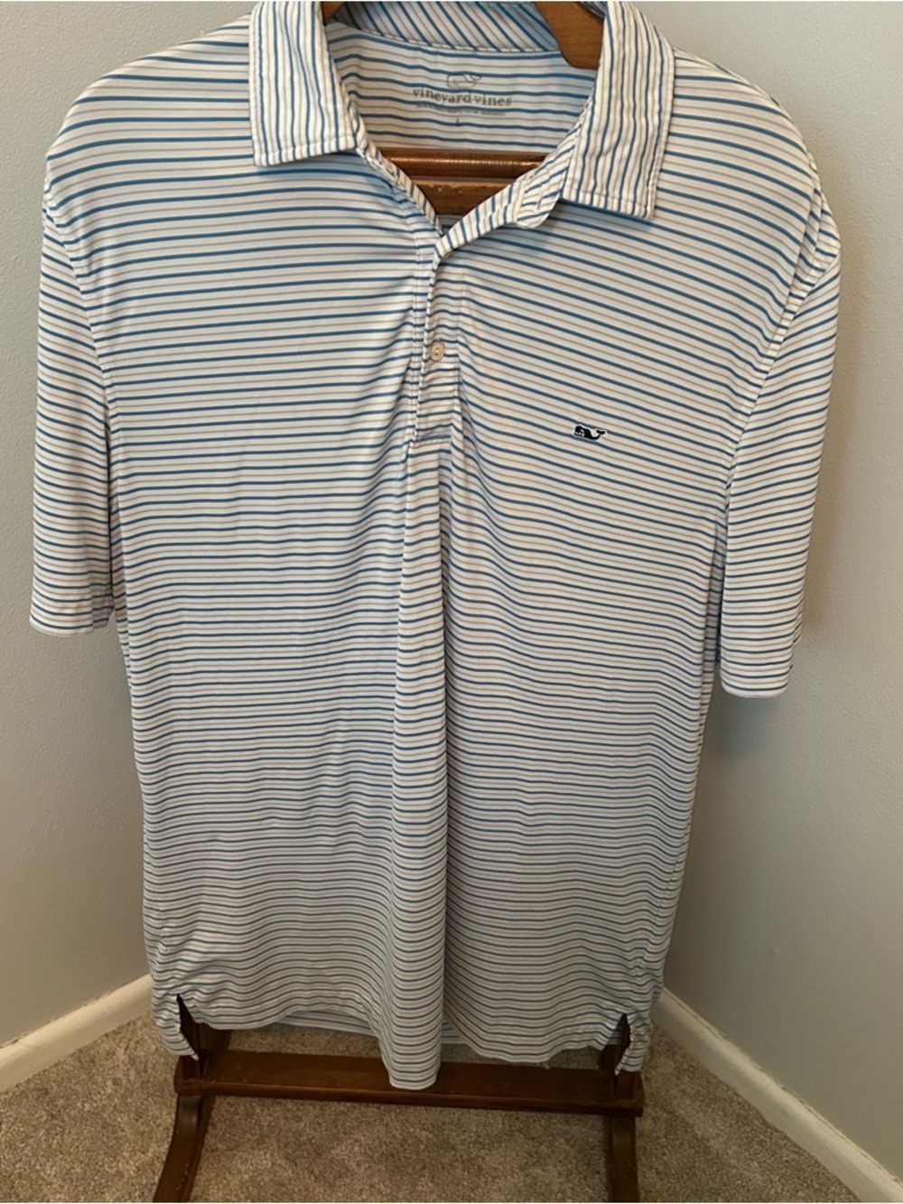 Vineyard Vines Men’s White Polo with Light Blue Stripes